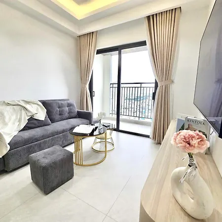 Lloyd'S Daily Suites - Soho Residence, Bui Vien Walking Street, Benthanh Market & Sg'S Vibe-2